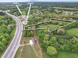9142 New Lawrenceburg Hwy, Mount Pleasant, TN 38474