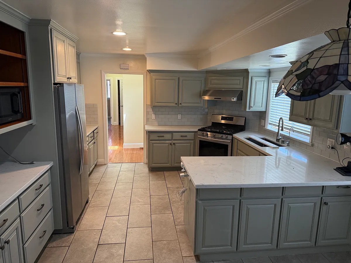 Building Photo - 4371 Mattos Dr