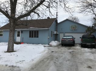 105 S Broadway St, Gettysburg, SD 57442