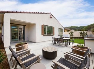 8155 Elissa Dr, Riverside, CA 92507