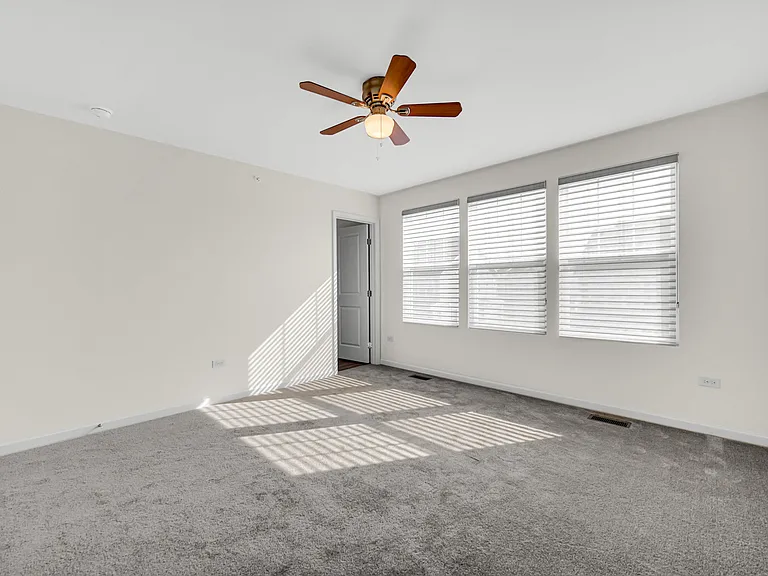 2260 Horseshoe Cir — Photo 11