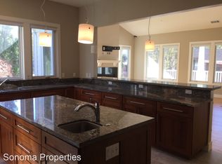 600 Hoff Rd, Kenwood, CA 95409