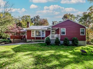 46 White Birch Rd, Ridgefield, CT 06877
