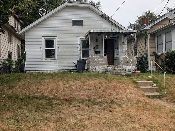 642 Alexander Ave, Peoria, IL 61603