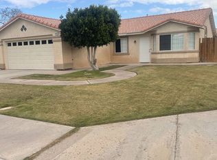 680 Sequoia St, Imperial, CA 92251