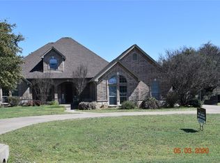 801 Mallard Pointe Dr, Granbury, TX 76049