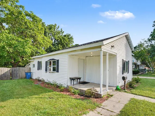 205 E Saint Marys St, Decatur, MI 49045