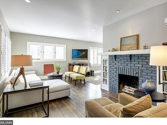 4th image of 2105 Laurel Ave