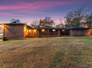 4 Hidden Acres Dr, Lebanon, TN 37087