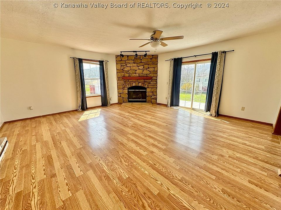 16 Victoria Dr, Sandyville, WV 25275 Zillow