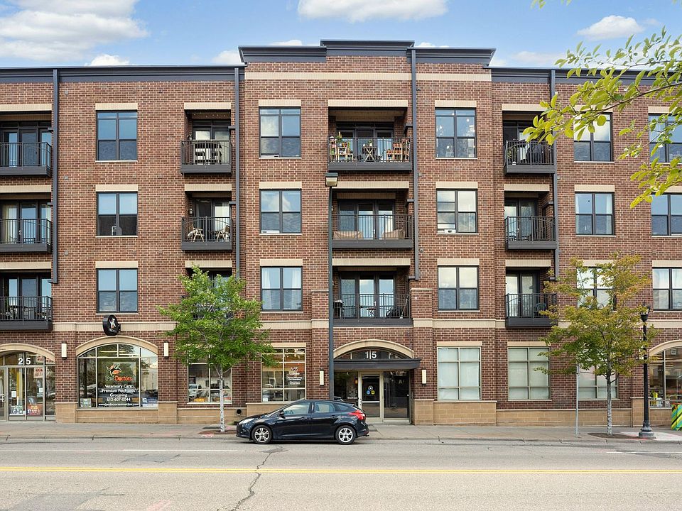1st image of 15 E Franklin Ave APT 400