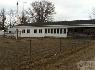 3326 N Nimrod Trl, White Cloud, MI 49349