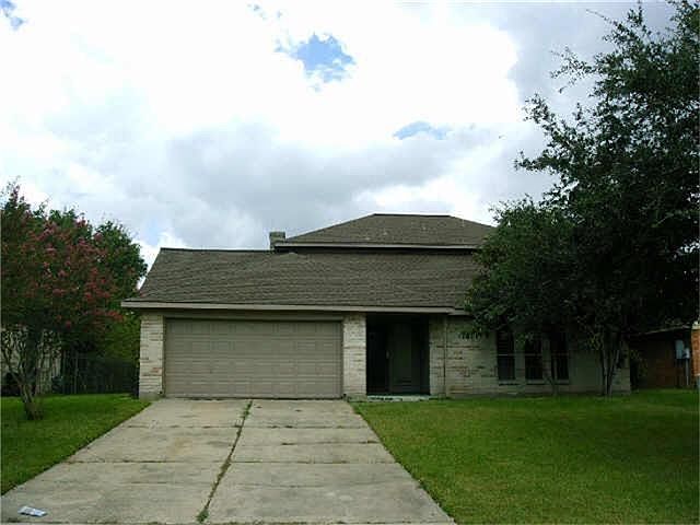 1st image of 3410 Hampton Dr