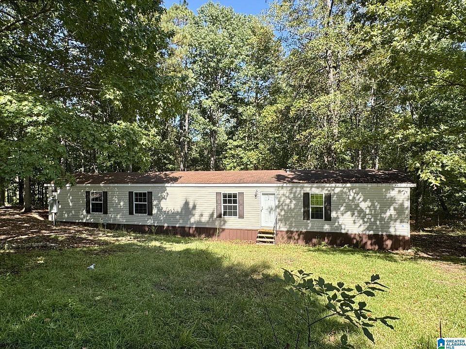 1st image of 415 Twin Lakes Dr