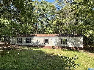 415 Twin Lakes Dr, Roanoke, AL 36274