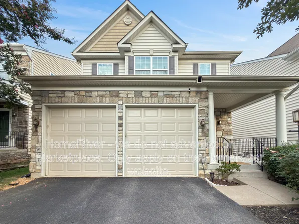 3642 Eagle Ridge Dr, Woodbridge, VA 22191