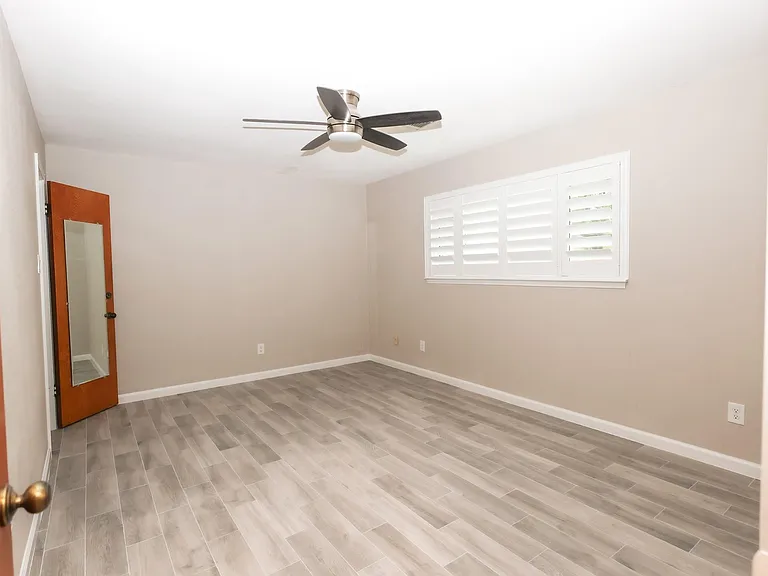 8335 Langdon Ln — Photo 4