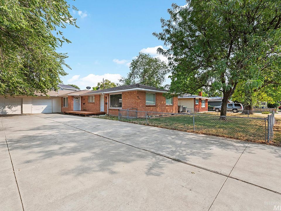 914 N Riviera Dr, Boise, ID 83703 Zillow
