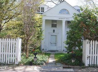 73 Hoyclo Rd, Stamford, CT 06903