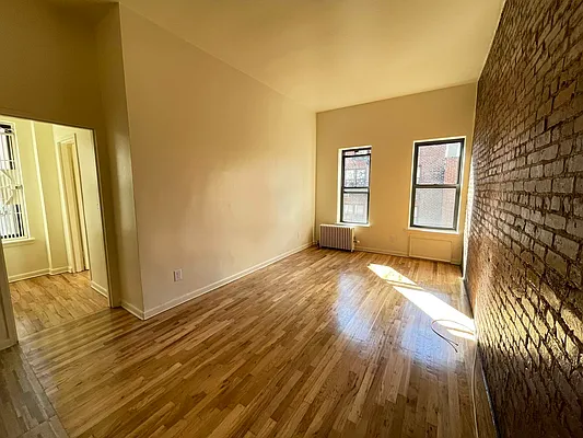 Rented by Best Apartments North Inc | media 13