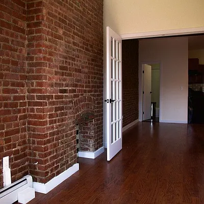 Rented by Nooklyn NYC LLC | media 9