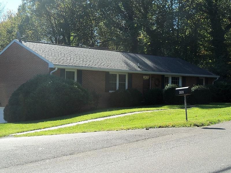 1st image of 2824 Westclub Dr