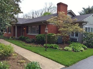 1160 Lakewood Dr, Lexington, KY 40502