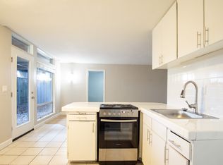 3630 SE Cesar E Chavez Blvd APT 31, Portland, OR 97202