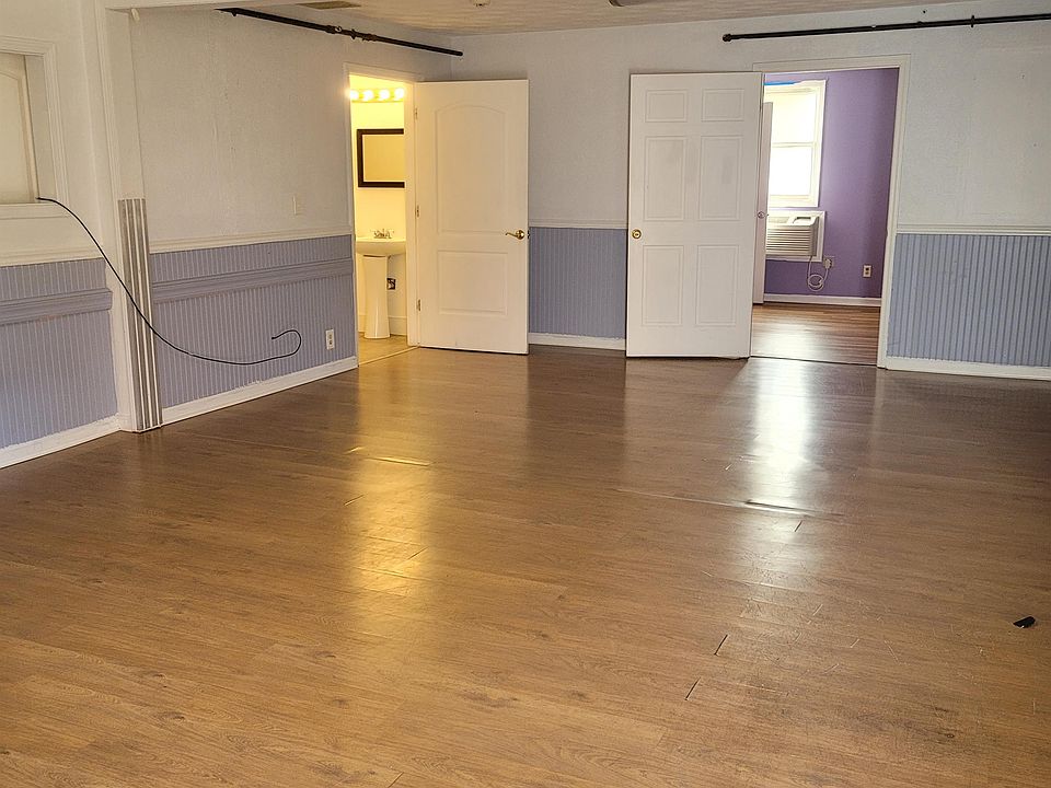 500 E Washington St, De Soto, IL 62924 Zillow