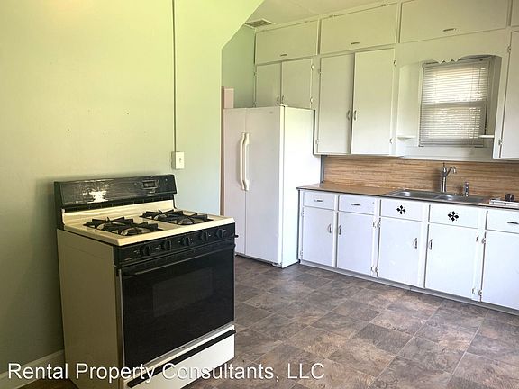 5th image of 1436 Broadway Ave NW APT 1-A