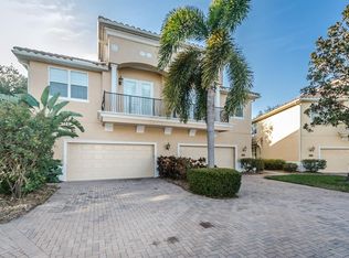 193 Banyan Bay Dr, Saint Petersburg, FL 33705