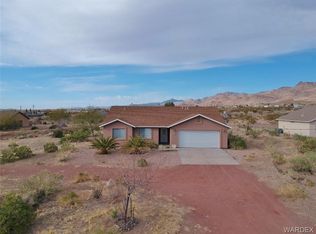 3593 W Crystal Dr, Golden Valley, AZ 86413