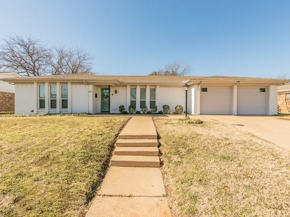 341 Thompson St, Fort Worth, TX 76134