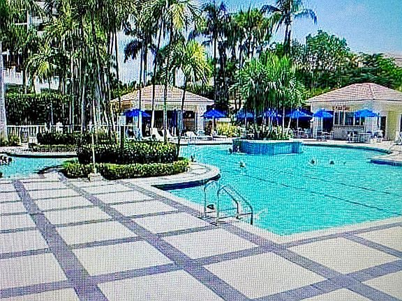 2nd image of 21055 Yacht Club Dr APT 2404