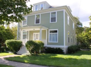 1128 Maple Ave, Downers Grove, IL 60515