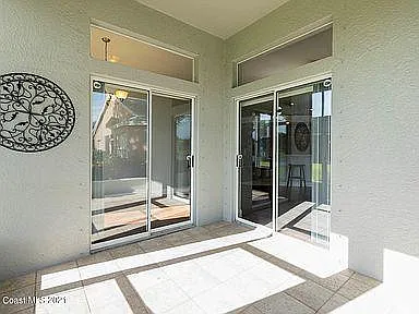 4 bed, 1867 sqft, $2,500 — Photo 2