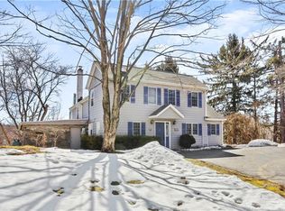 20 Allapartus Cir, Ossining, NY 10562