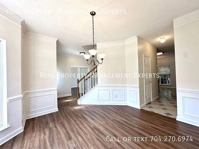 4775 Covington Dr NW — Photo 10