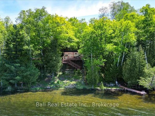 191 Lakeview Rd, Bancroft, ON K0L 1C0