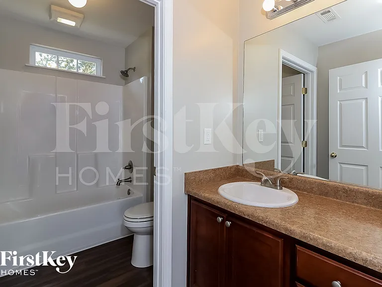 8409 Military Way — Photo 17