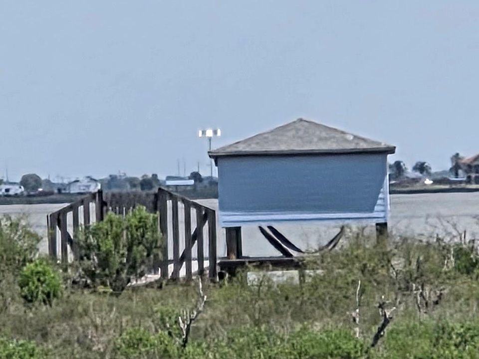 1st image of 3430 Beachside Dr