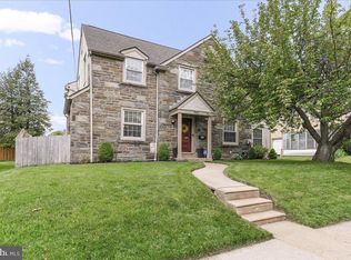 940 Turner Ave, Drexel Hill, PA 19026