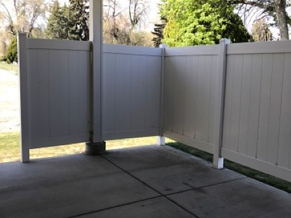 2nd image of 321 Aspenwood Dr