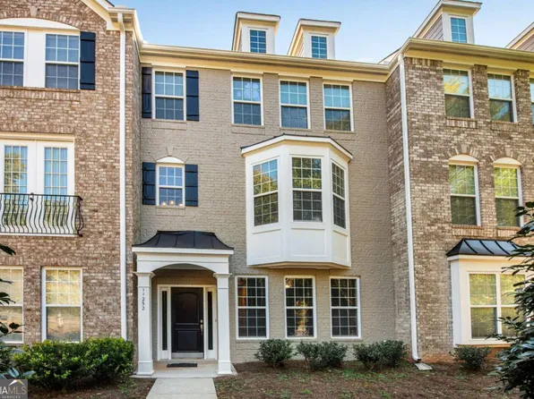 11252 Musette Cir, Alpharetta, GA 30009