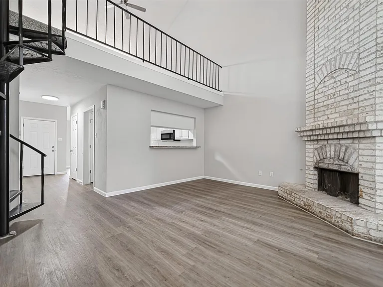 12227 W Village Dr #C — Photo 13