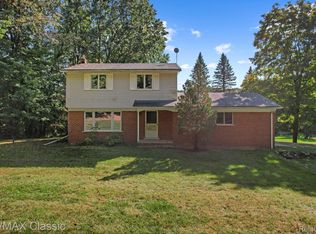 1300 E Maple Rd, Milford, MI 48381