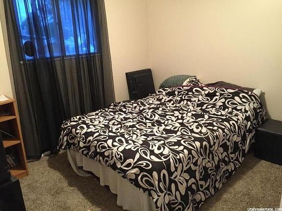5th image of 10542 S Violet Dr