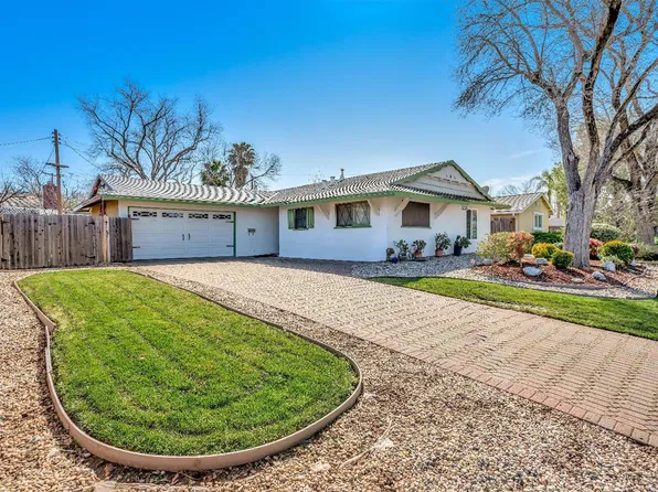 8236 Zenith Dr, Citrus Heights, CA 95621