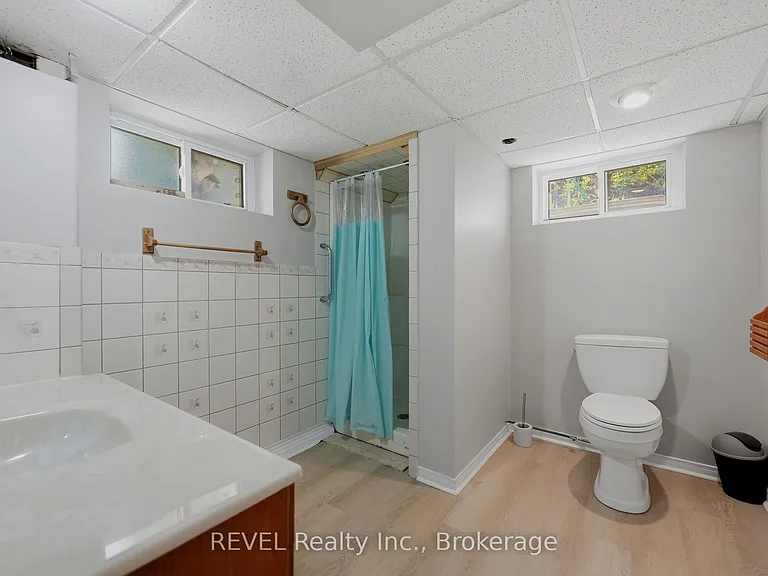 7962 Booth St — Photo 20