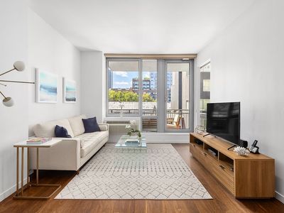 444 W 19th St APT 502, New York, NY, 10011